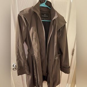 Double breasted rain jacket, zipper and button, LONDON FOG, size SMALL